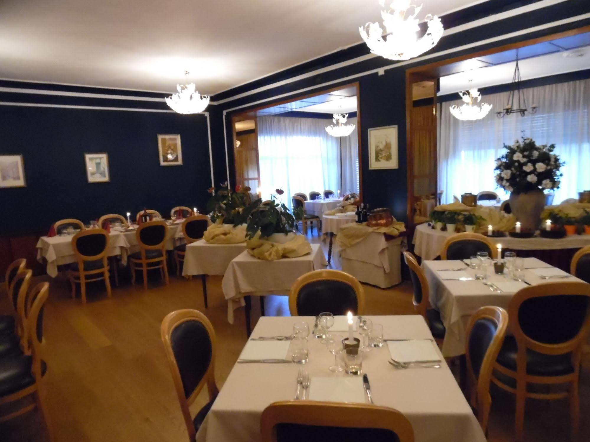 Hotel Auronzo Auronzo di Cadore Esterno foto