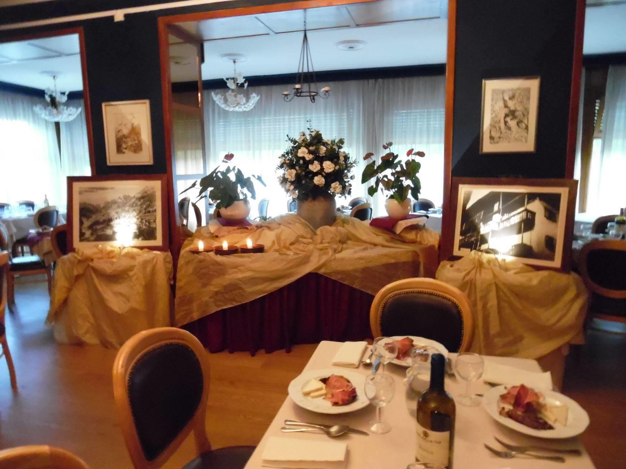Hotel Auronzo Auronzo di Cadore Esterno foto