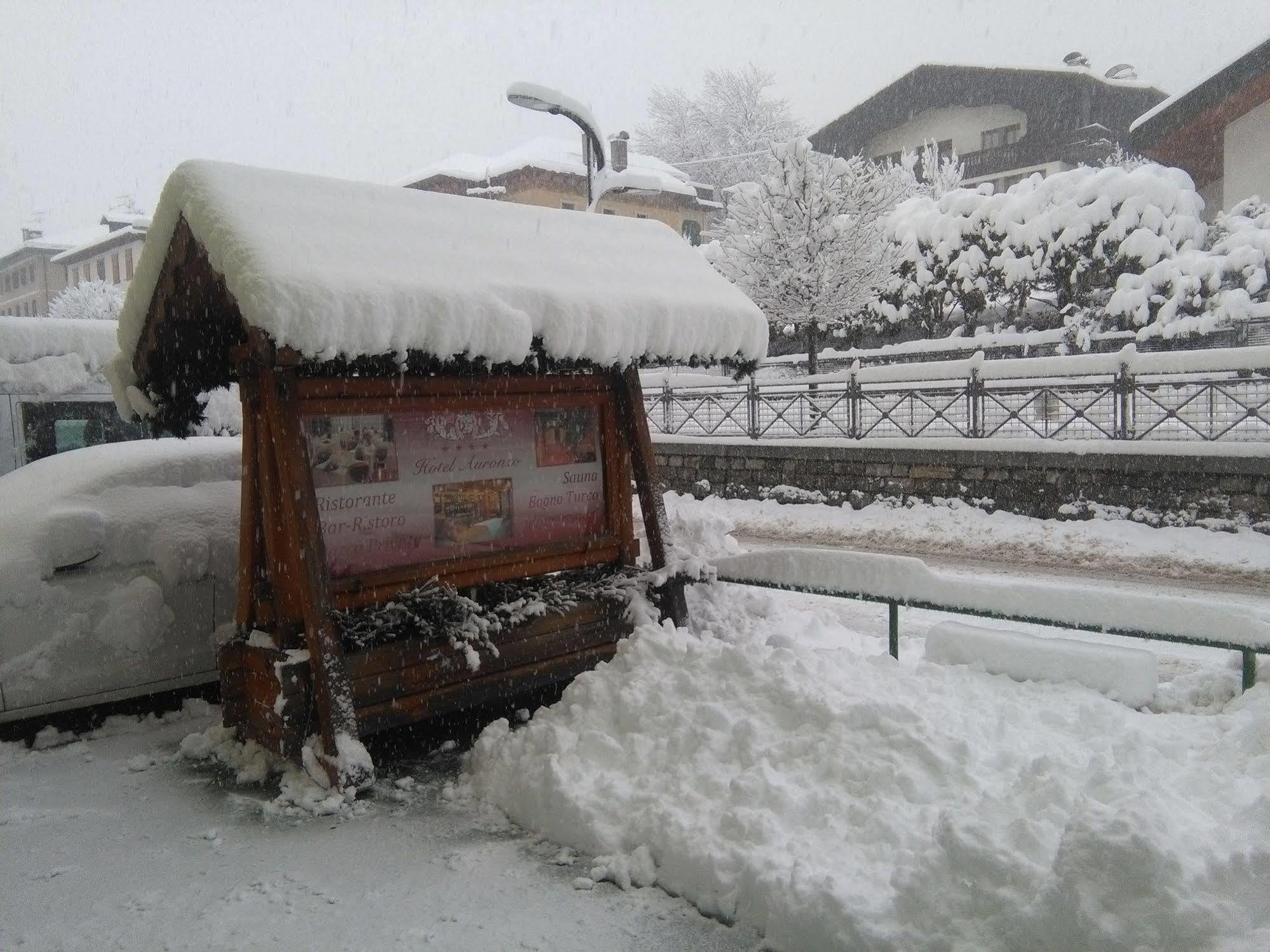 Hotel Auronzo Auronzo di Cadore Esterno foto