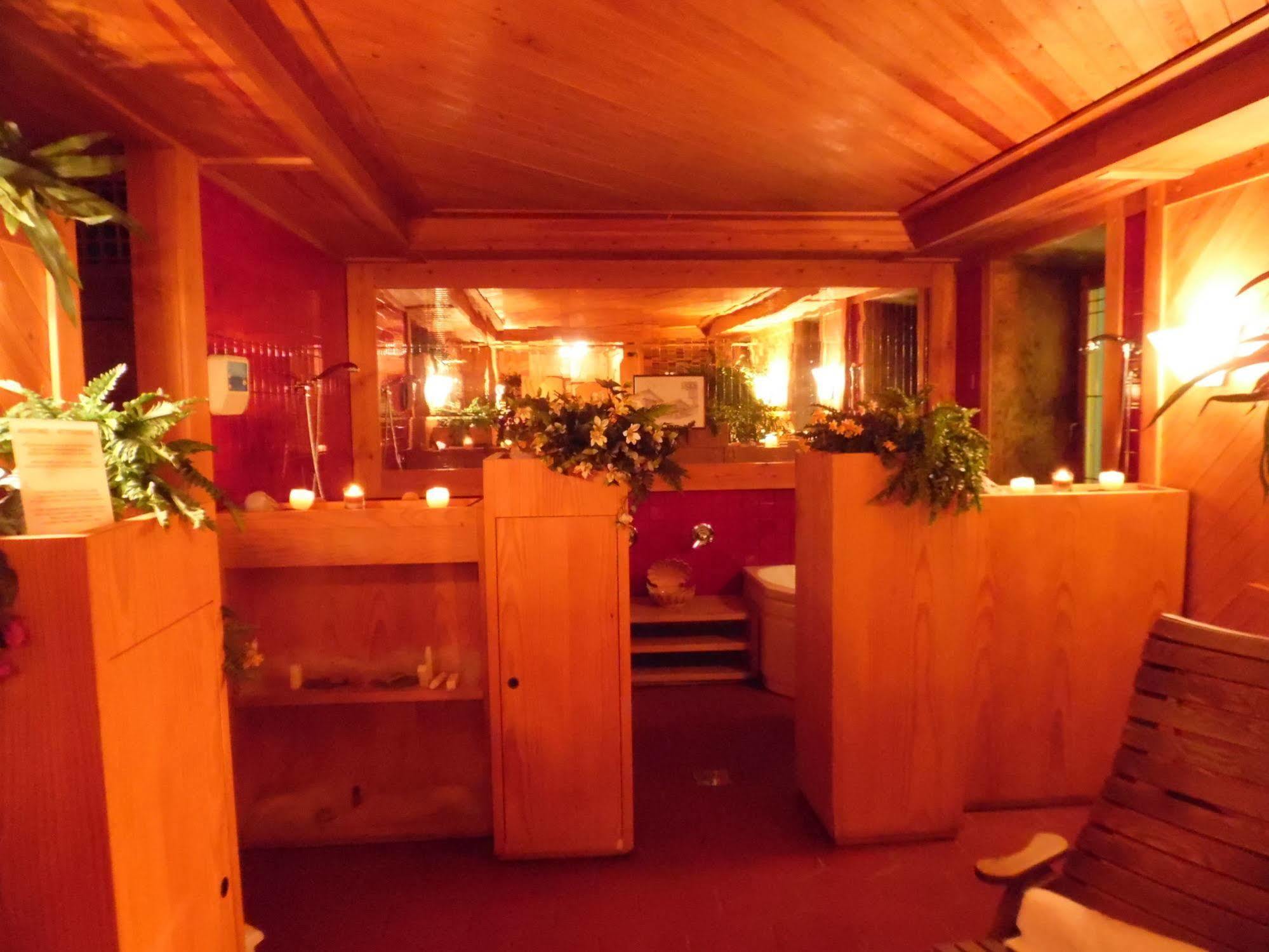 Hotel Auronzo Auronzo di Cadore Esterno foto